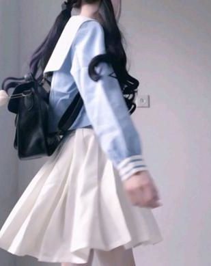 《七零女场长》（精校版全本）作者：洛水伽楠