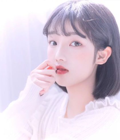 言情死遁后成了权臣父子白月光by咎书