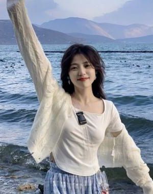【付费独家】《她曾路过人间》秦知颂 陆闻修